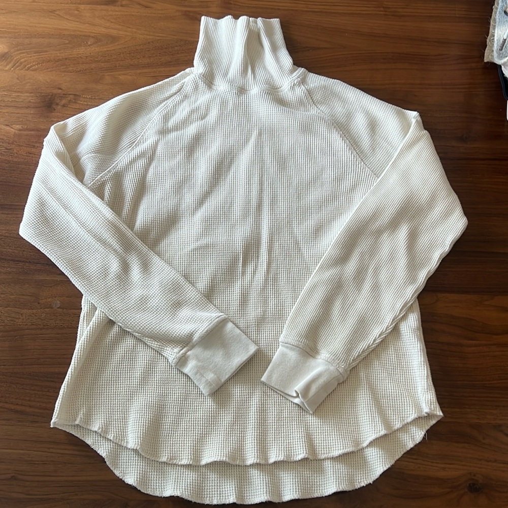 Everlane waffle knit turtleneck